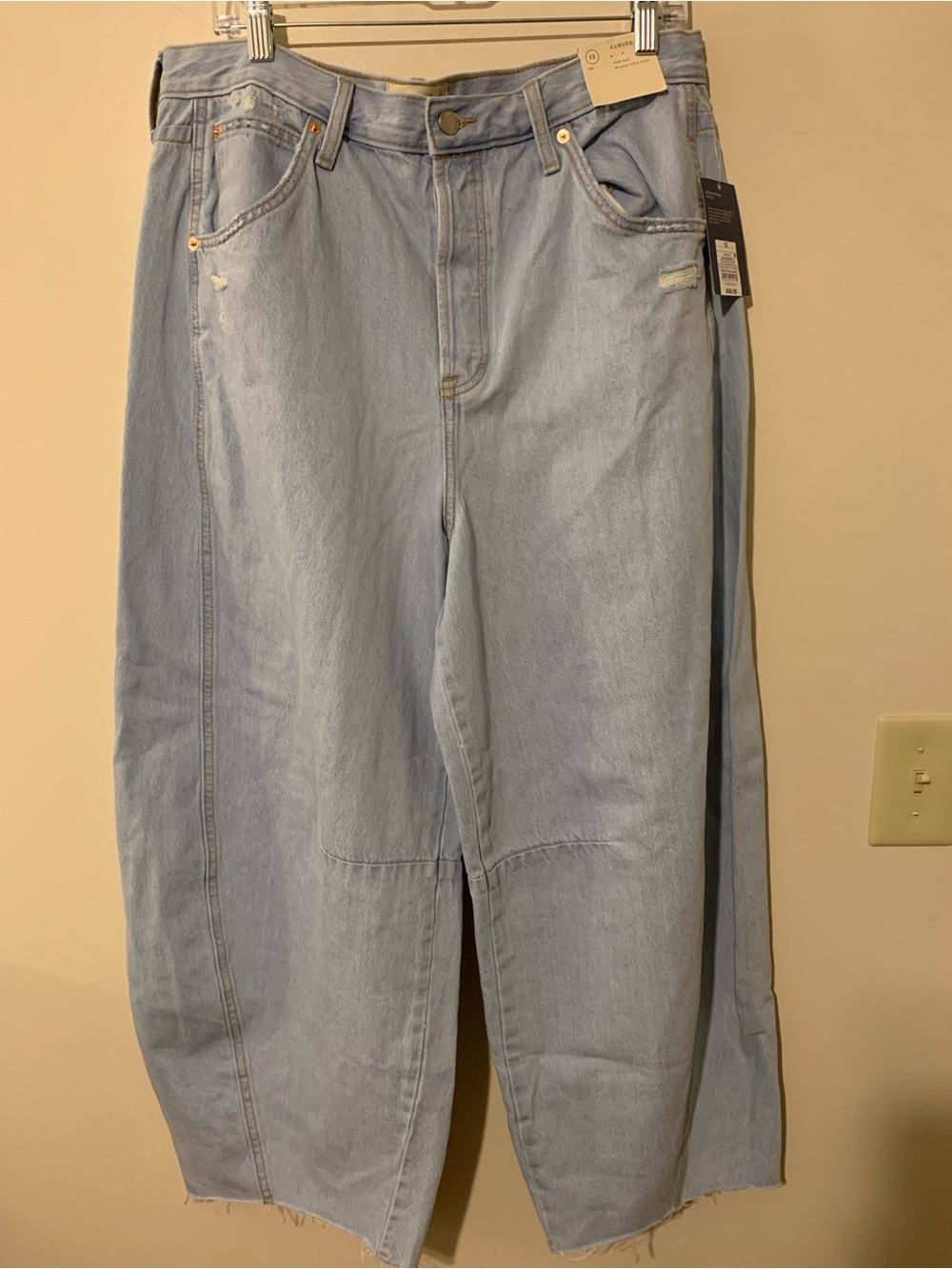 Universal Thread Light Blue High-Rise Relaxed Jeans
